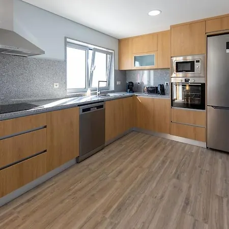 Apartment Alojamento Louloutte 2